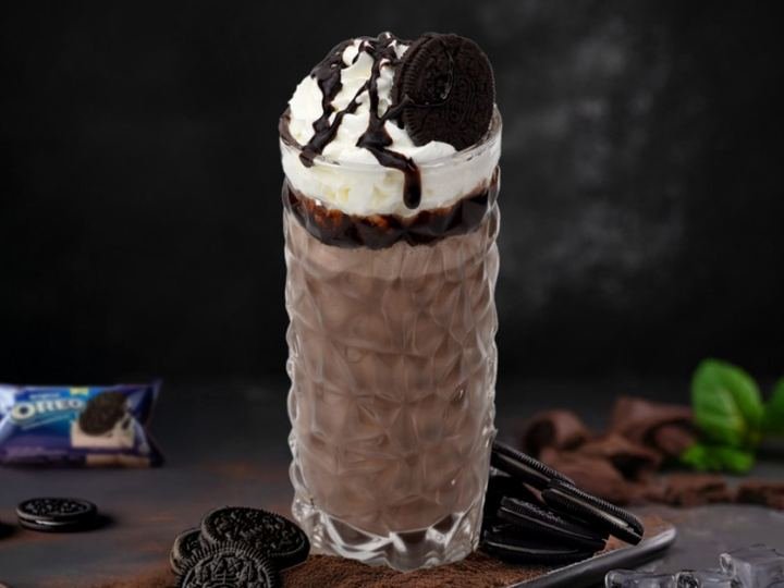 Oreo Cookies & Cream Milk Shake
